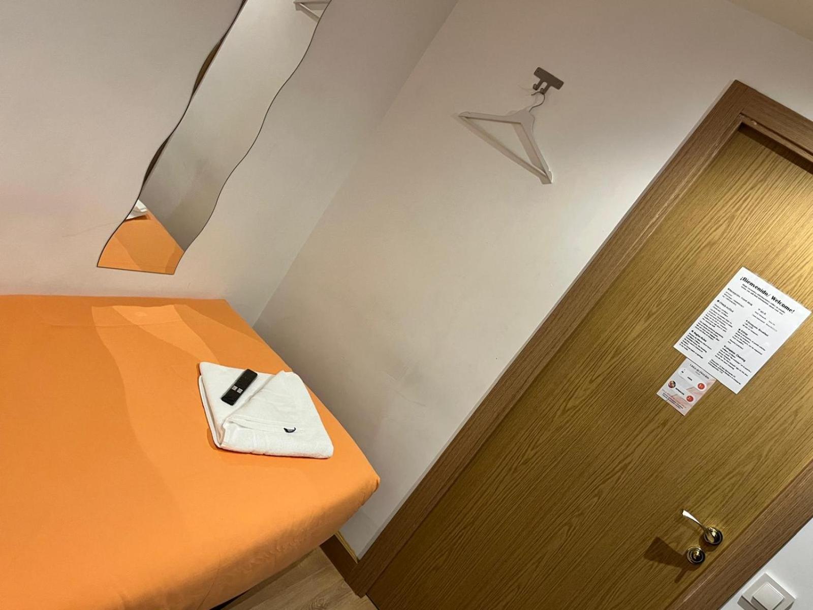Hostal New Life Madrid, Madrid